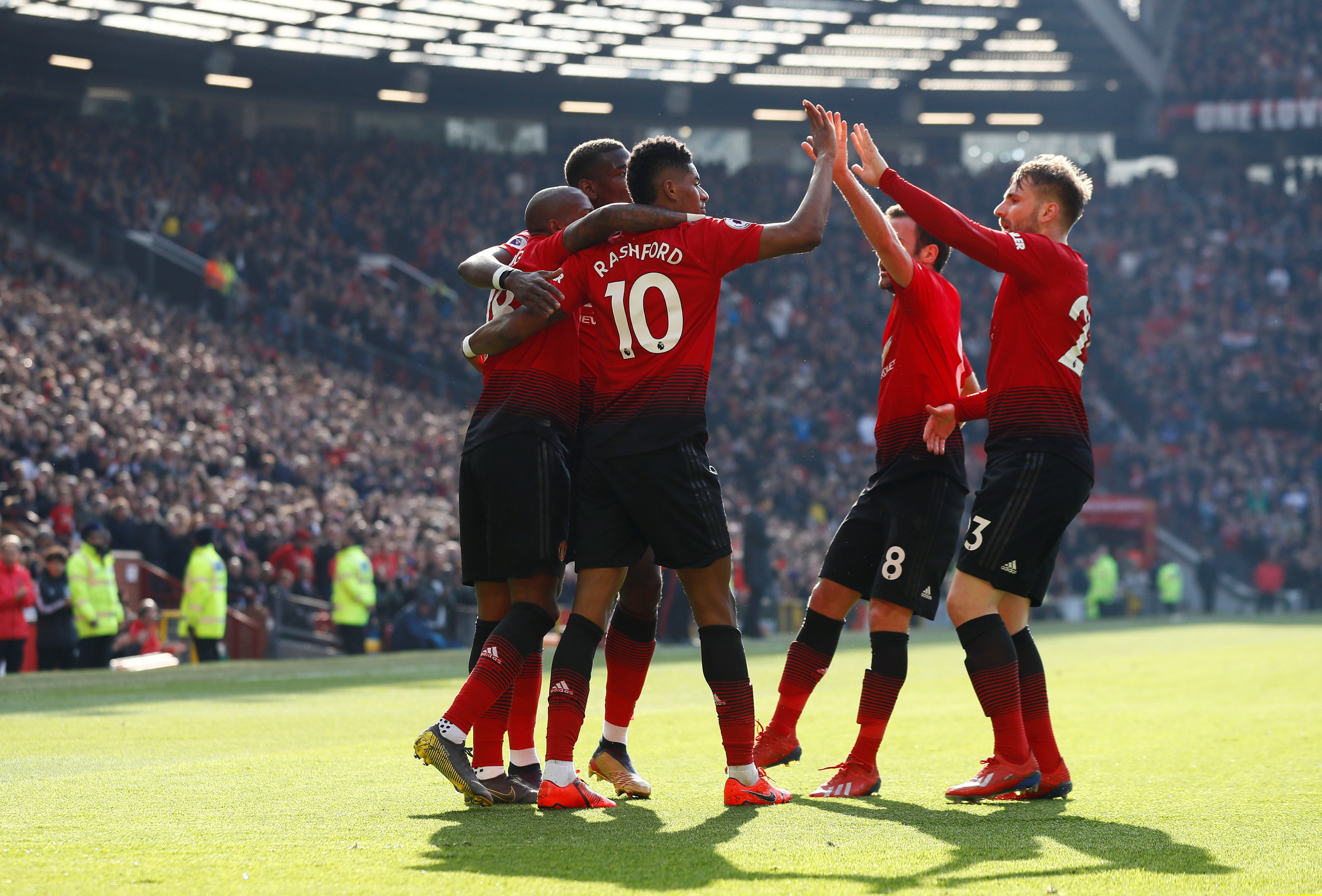 兼备的他在 兼备的他在